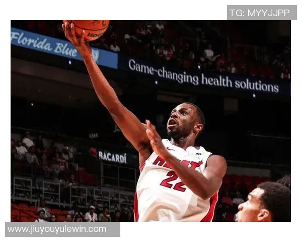 哈克斯盛赞韦尔潜力无限称全队共同鞭策助其成长 哈克斯盛赞韦尔潜力无限称全队共同鞭策助其成长