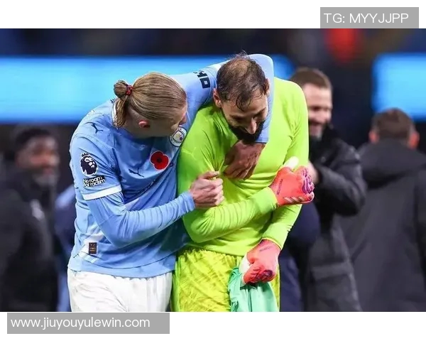 曼城女足前锋前女友年仅27岁不幸车祸身亡未系安全带引发关注