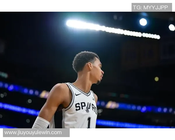 名记称文班亚马如外星人NBA近20年未见如此独特球员