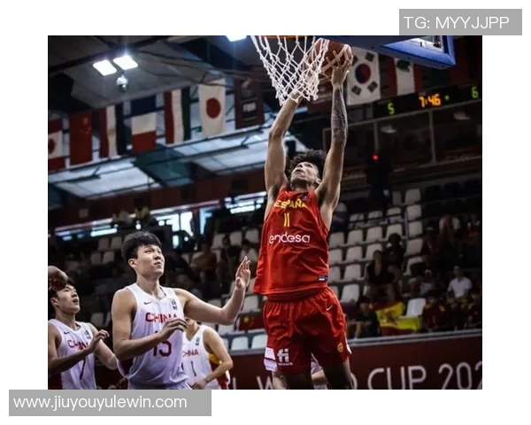 科塔全场拼搏表现出色16投7中贡献14分9板3助并抢下6个前场板 科塔全场拼搏表现出色16投7中贡献14分9板3助并抢下6个前场板